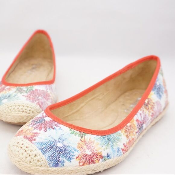 Michelle D Floral Espadrille Flats, Size 6.5 - Picture 5 of 11